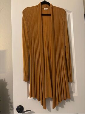 Debut  Long Open-Front Ribbed Cardigan in Mustard Yellow/ Size 1XL